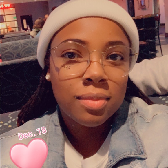 Meet your Posher, Diamond - Picture 1 of 1